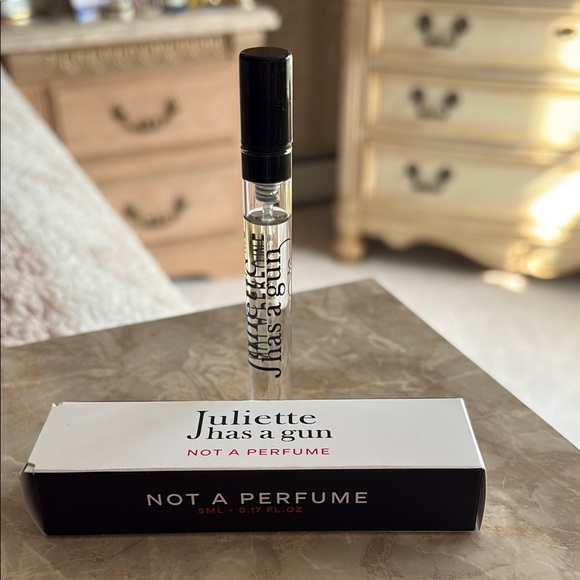 Juliette Has a Gun Other - Juliette Has a Gun - Not a Perfume - 5ml